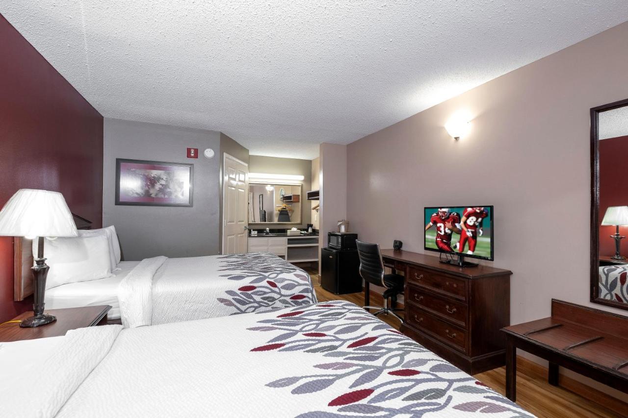 Red Roof Inn & Suites Wilson Exterior foto