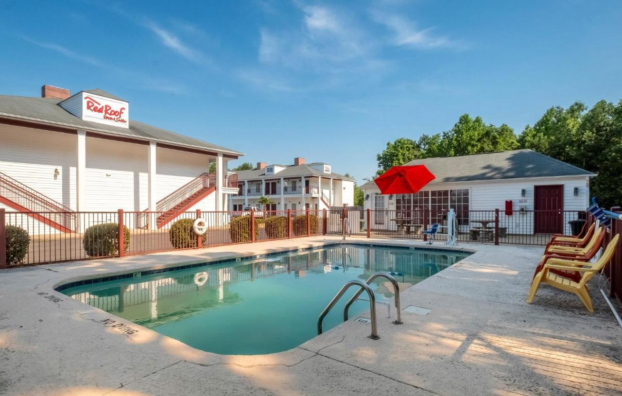 Red Roof Inn & Suites Wilson Exterior foto